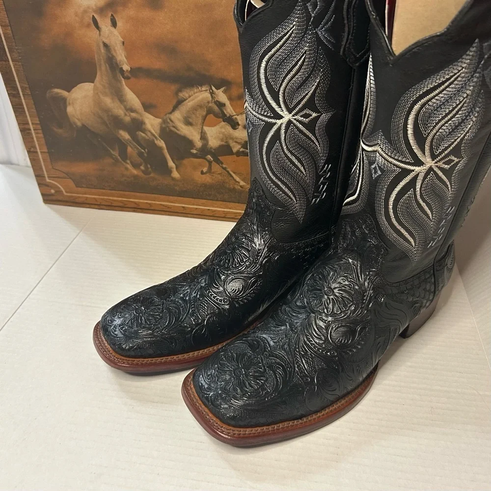 Men's Cowboy Boots Size 10 Black Leather Handmade Intricate Detail Square Toe